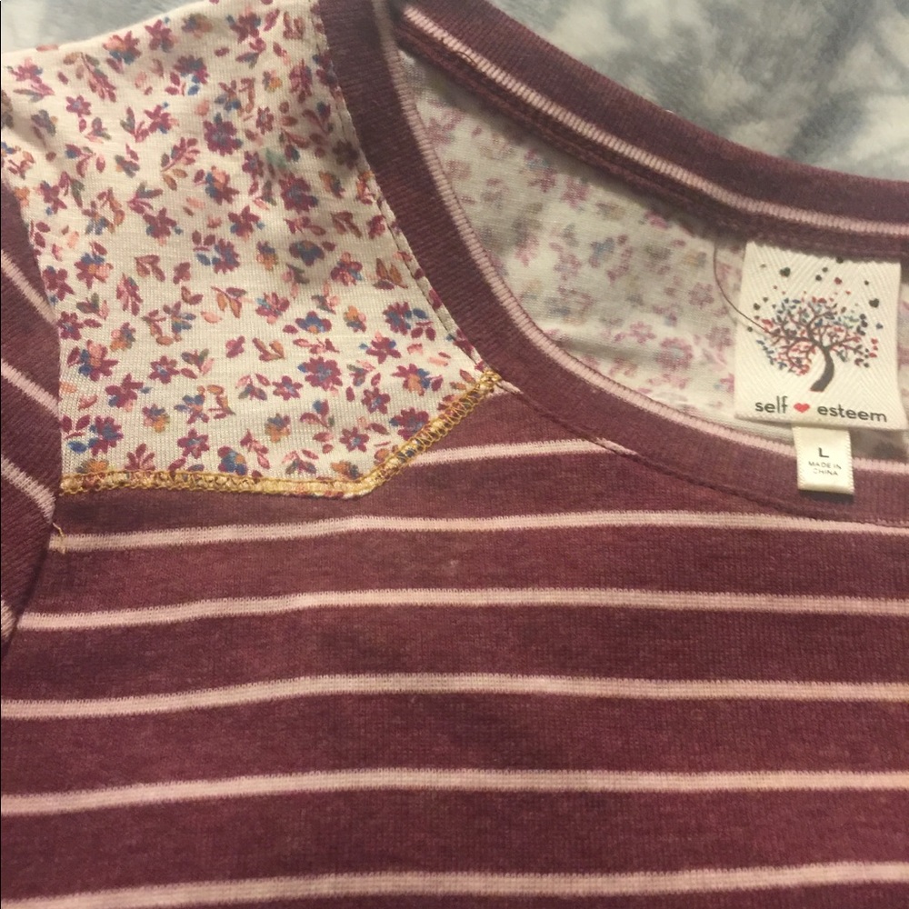 Striped Tie Shirt - Picture 2 of 3